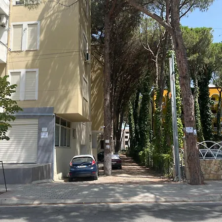 15 Διαμέρισμα Golem (Tirana)